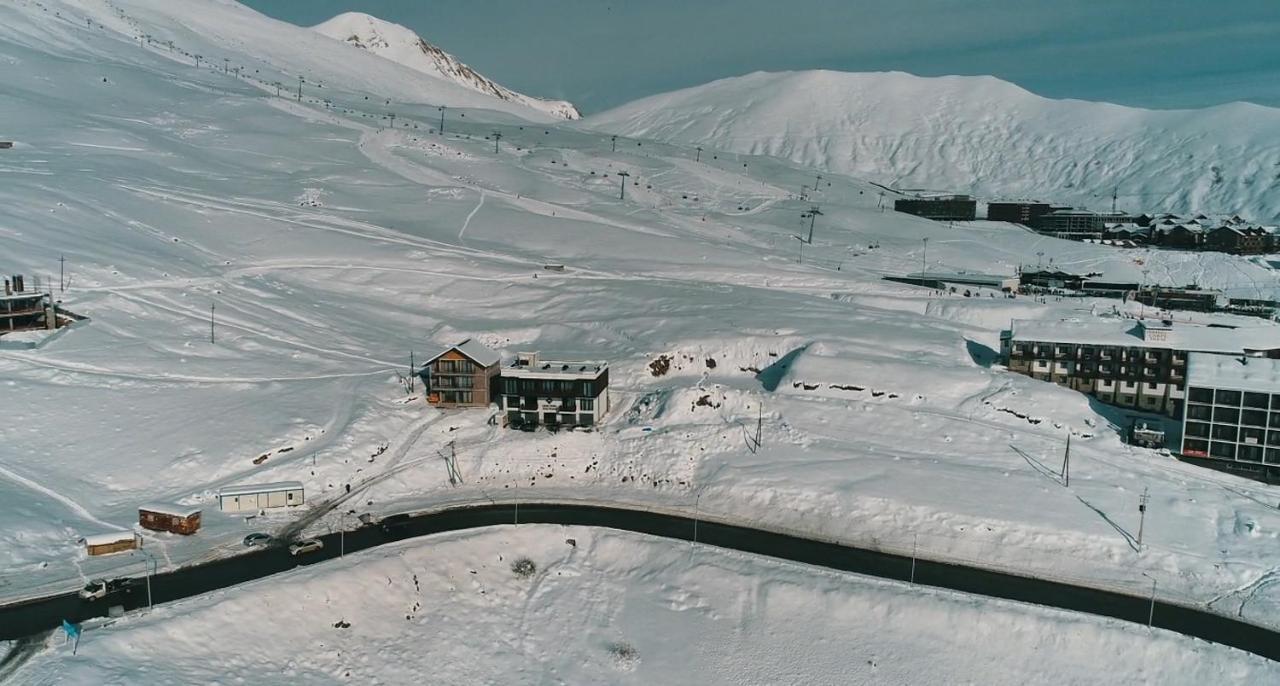Snow Rooms Hotel Gudauri Exterior photo
